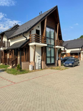 Apartman 12 Jelena Anžujska